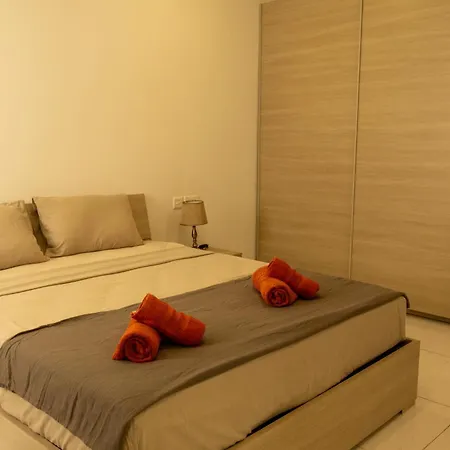 Апартаменты Sunset And Seaview No 4 Меллиеха