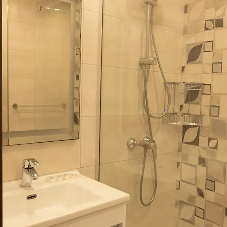 Апартаменты Sunset And Seaview No 4 *