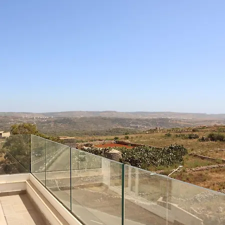 Sunset And Seaview No 4 아파트 *