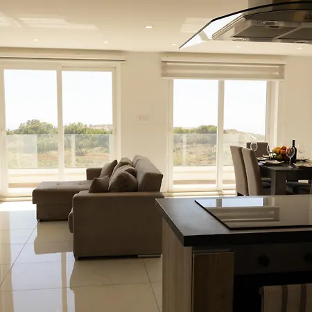 Sunset And Seaview No 4 아파트 *