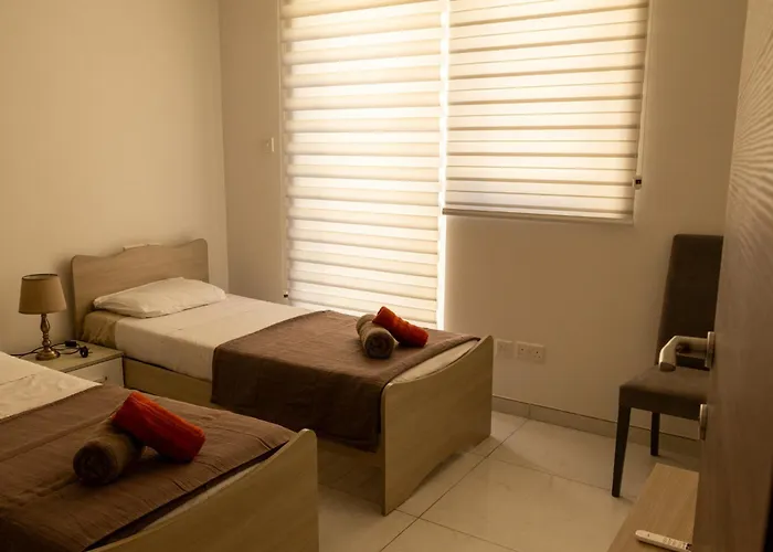 Sunset And Seaview No 4 멜리에하