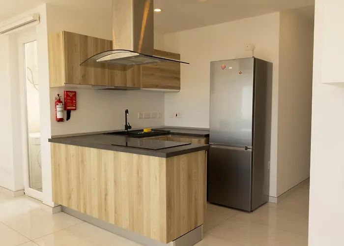 Sunset And Seaview No 4 아파트 멜리에하