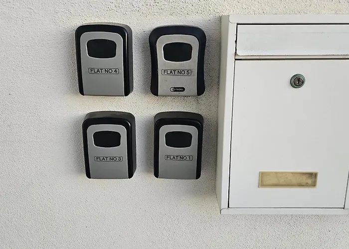 Sunset And Seaview No 4 شقة المليحة